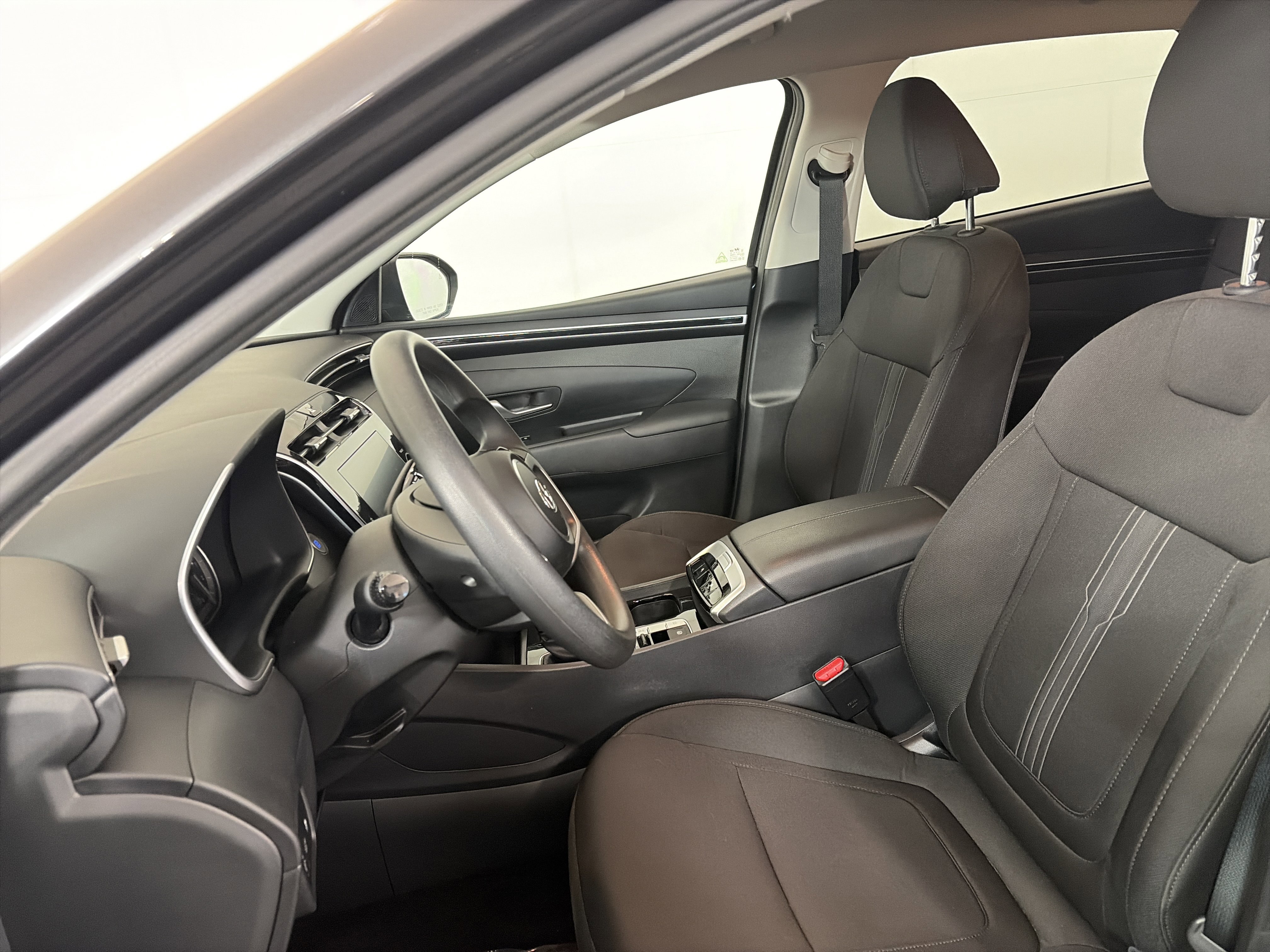 Used 2023 Hyundai Tucson SEL image 14