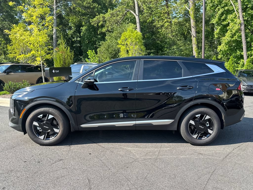 Used 2026 Kia Sportage LX w/ LX Convenience Package FWD image 4