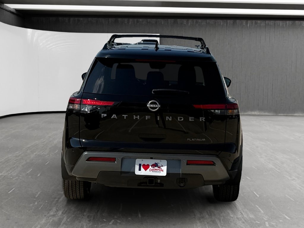 New 2026 Nissan Pathfinder Platinum FWD image 4