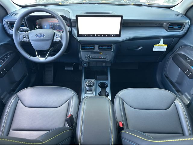 Used 2025 Ford Maverick Lobo image 8