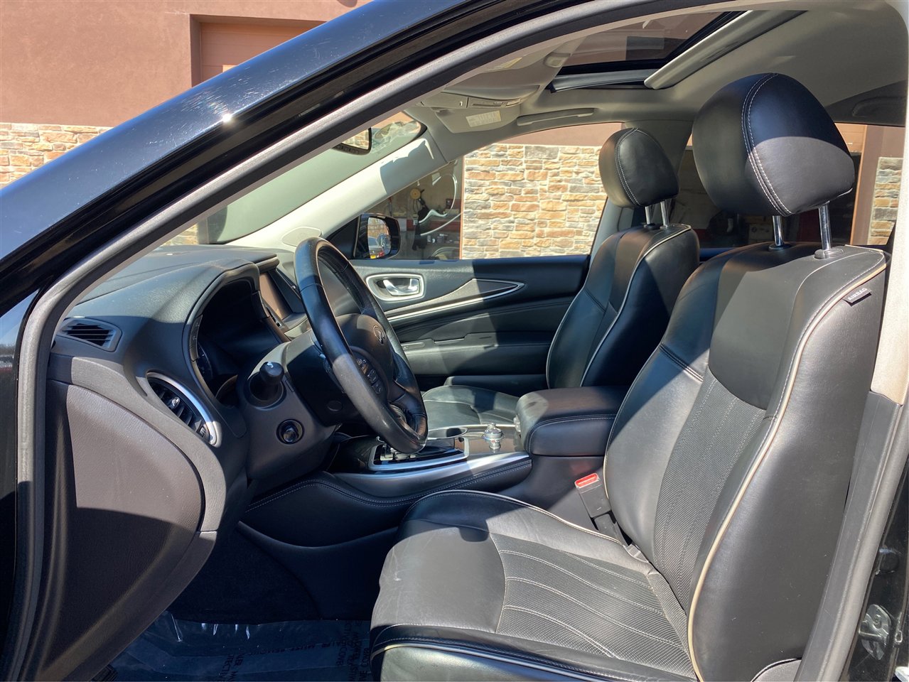 Used 2017 INFINITI QX60 FWD w/ Premium Plus Package image 9