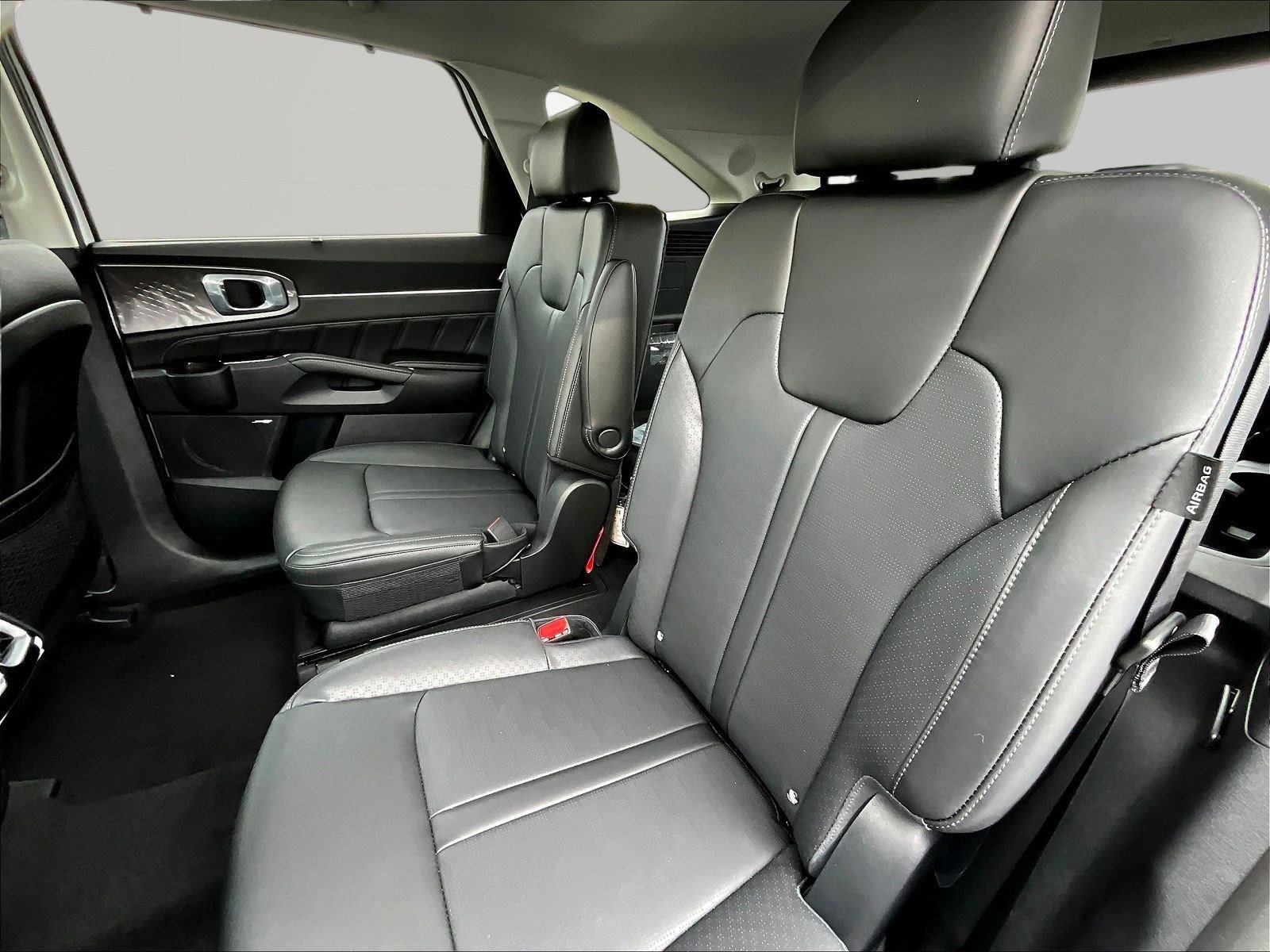 New 2026 Kia Sorento SX FWD image 17