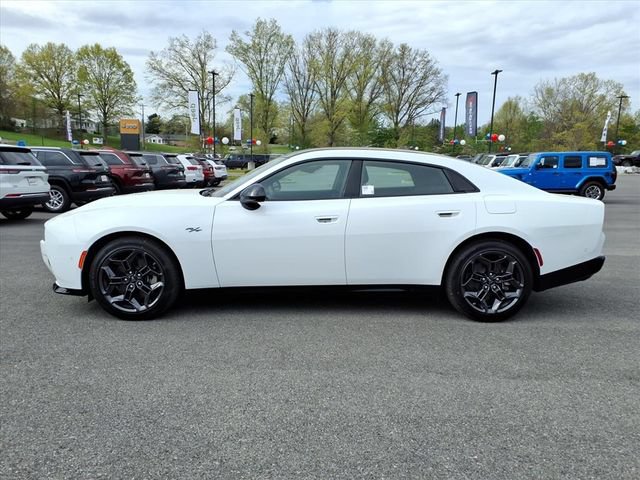 New 2026 Dodge Charger R/T w/ Driver Convenience Group AWD/4WD image 8