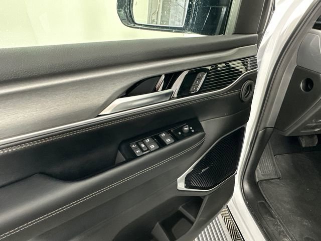 New 2026 Jeep Grand Wagoneer L Limited AWD/4WD image 21
