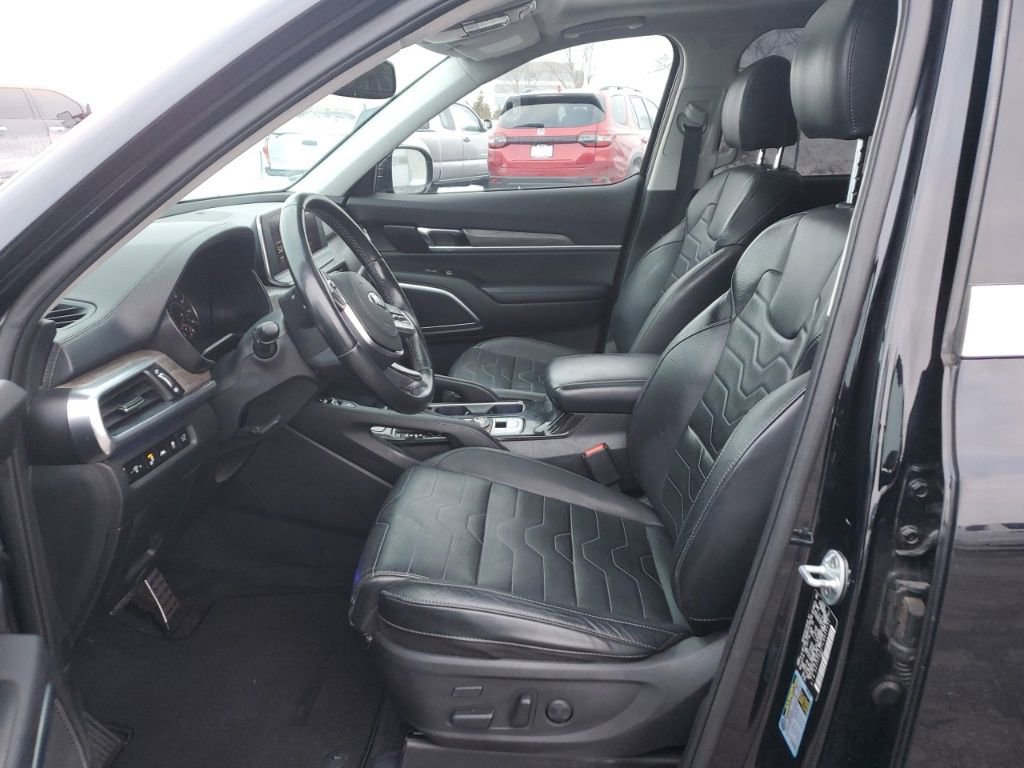 Used 2020 Kia Telluride SX w/ SX Prestige Package image 14