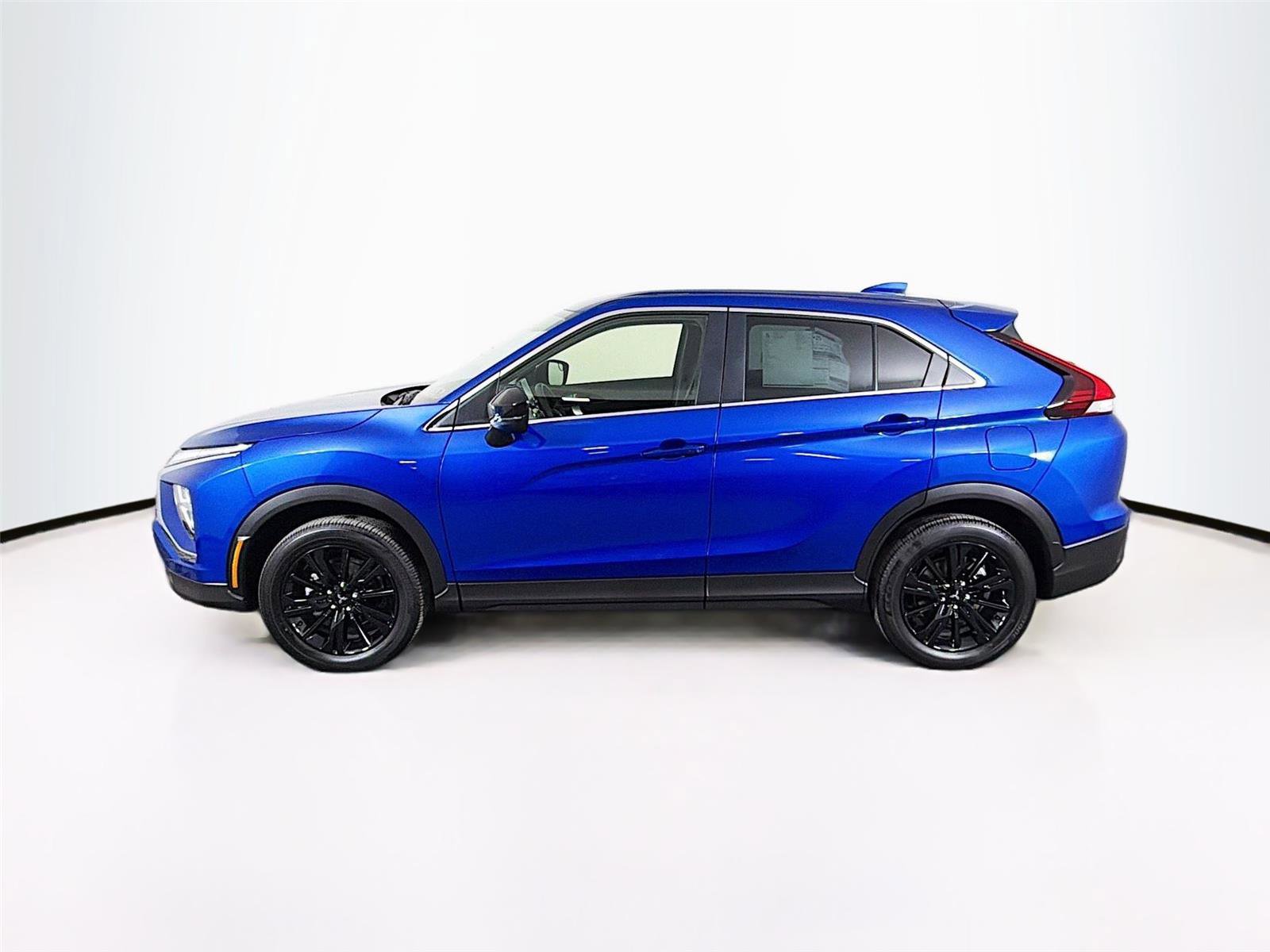 New 2026 Mitsubishi Eclipse Cross LE image 4