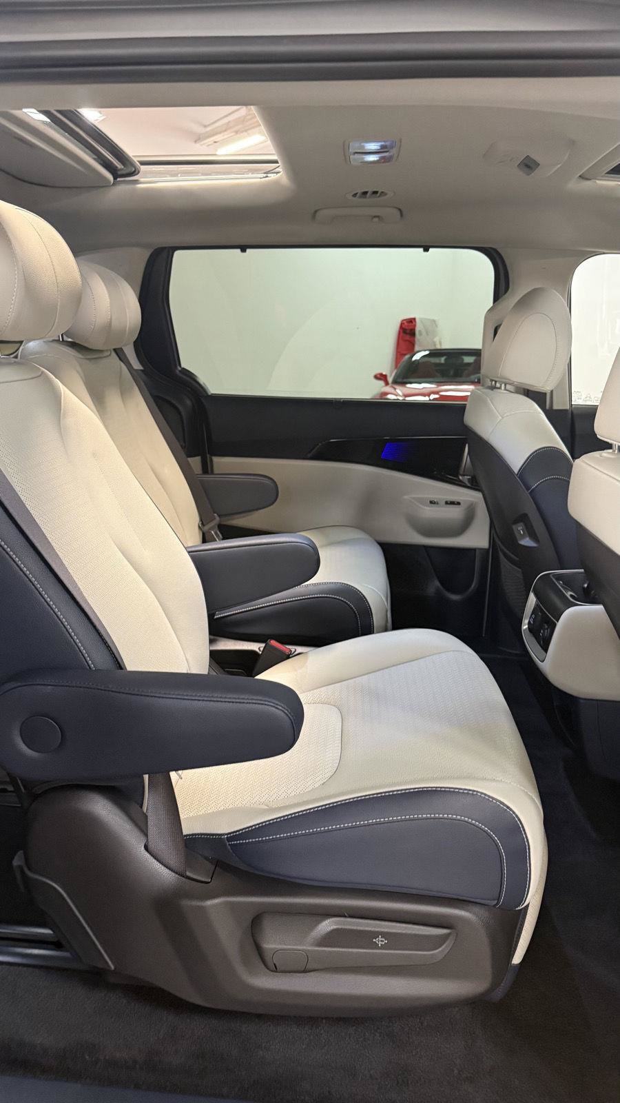 Used 2026 Kia Carnival SX Prestige FWD image 20