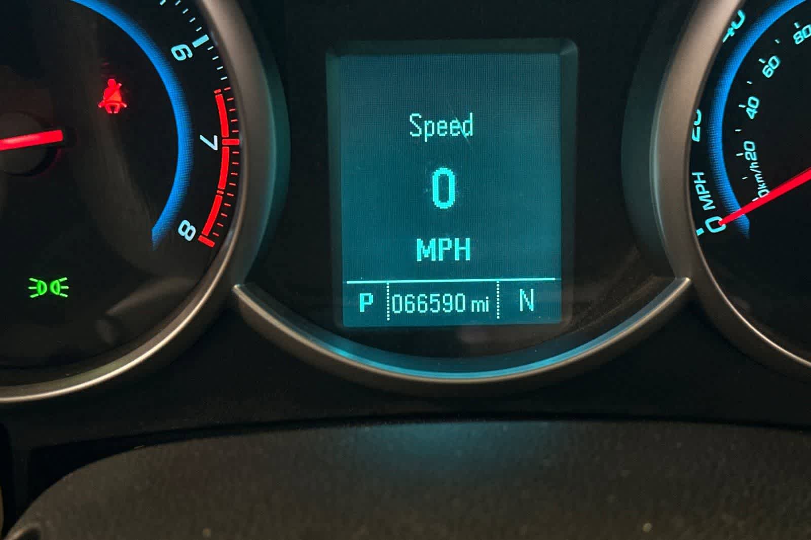 Used 2012 Chevrolet Cruze LT FWD image 24