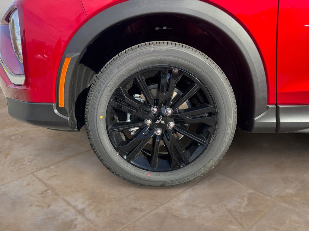 New 2026 Mitsubishi Eclipse Cross LE image 14