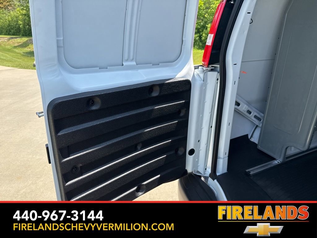 New 2025 Chevrolet Express 2500 w/ Driver Convenience Package image 39