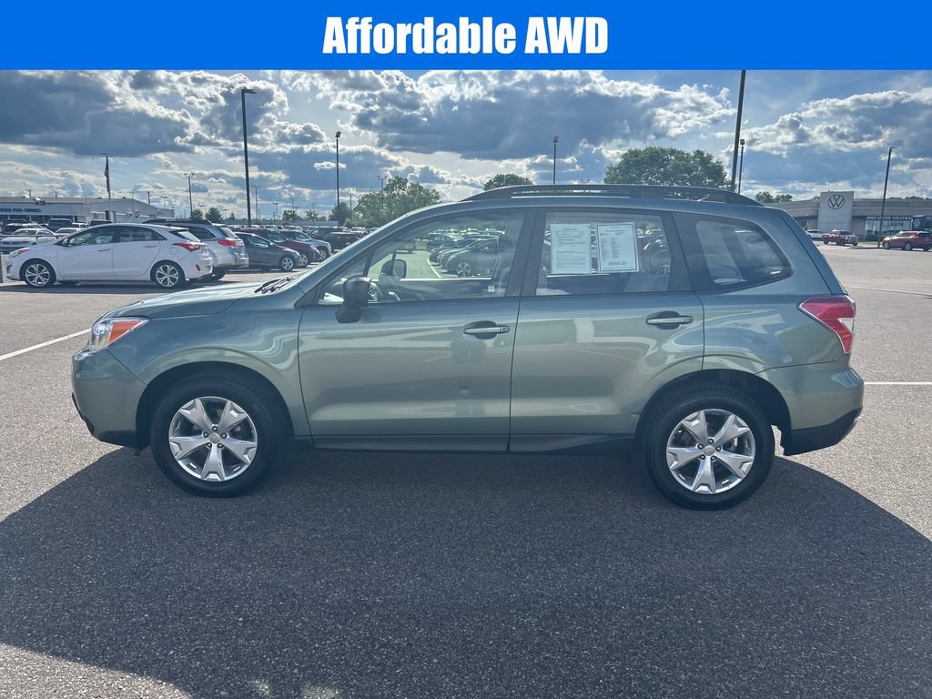 Used 2015 Subaru Forester 2.5i w/ Alloy Wheel Package AWD/4WD image 5