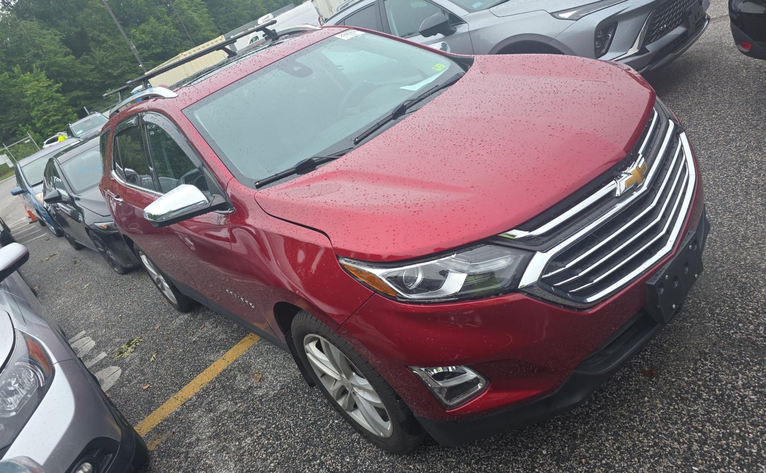 Used 2018 Chevrolet Equinox Premier AWD/4WD image 3