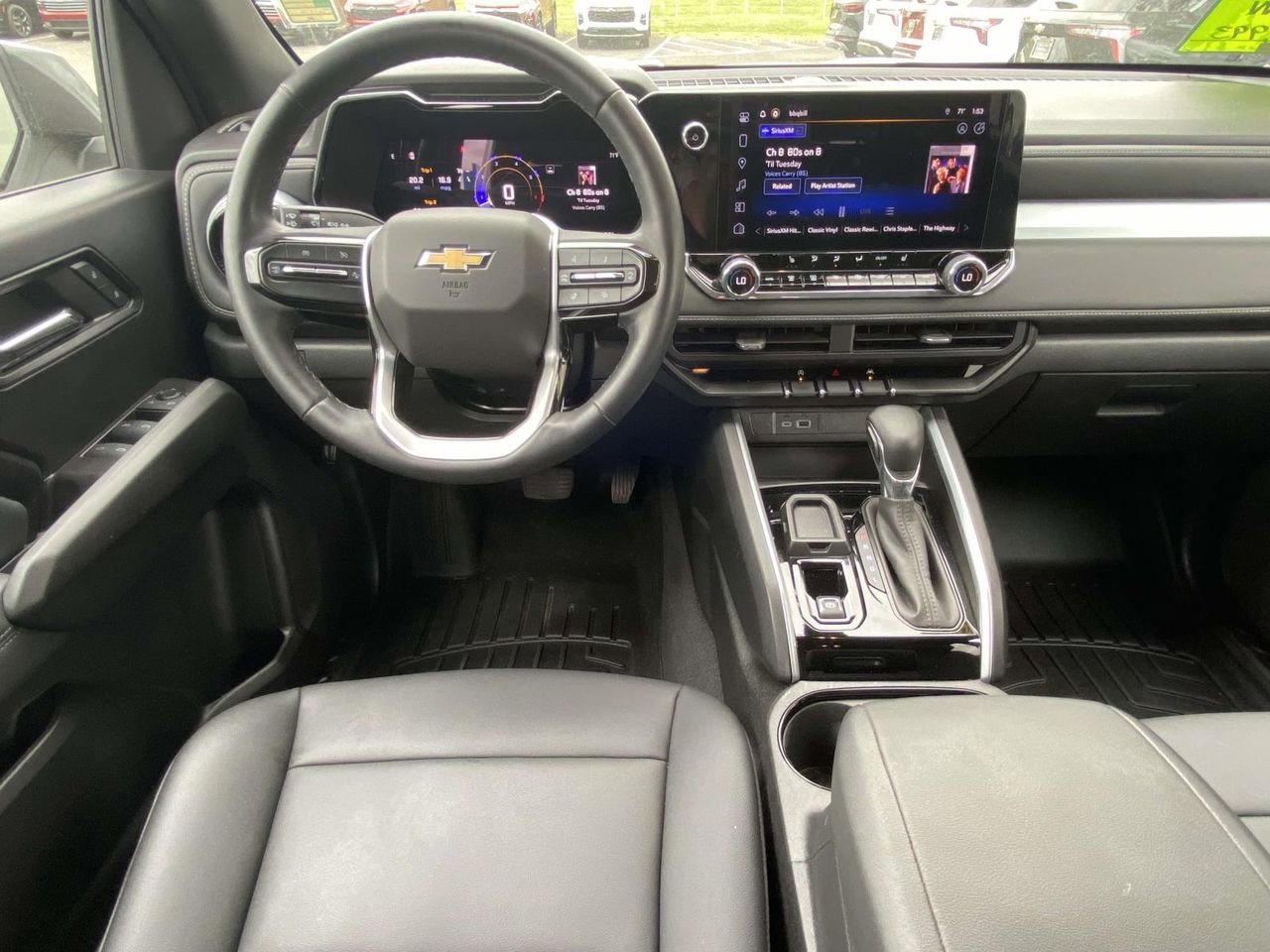 Used 2024 Chevrolet Colorado LT w/ LT Convenience Package III image 10