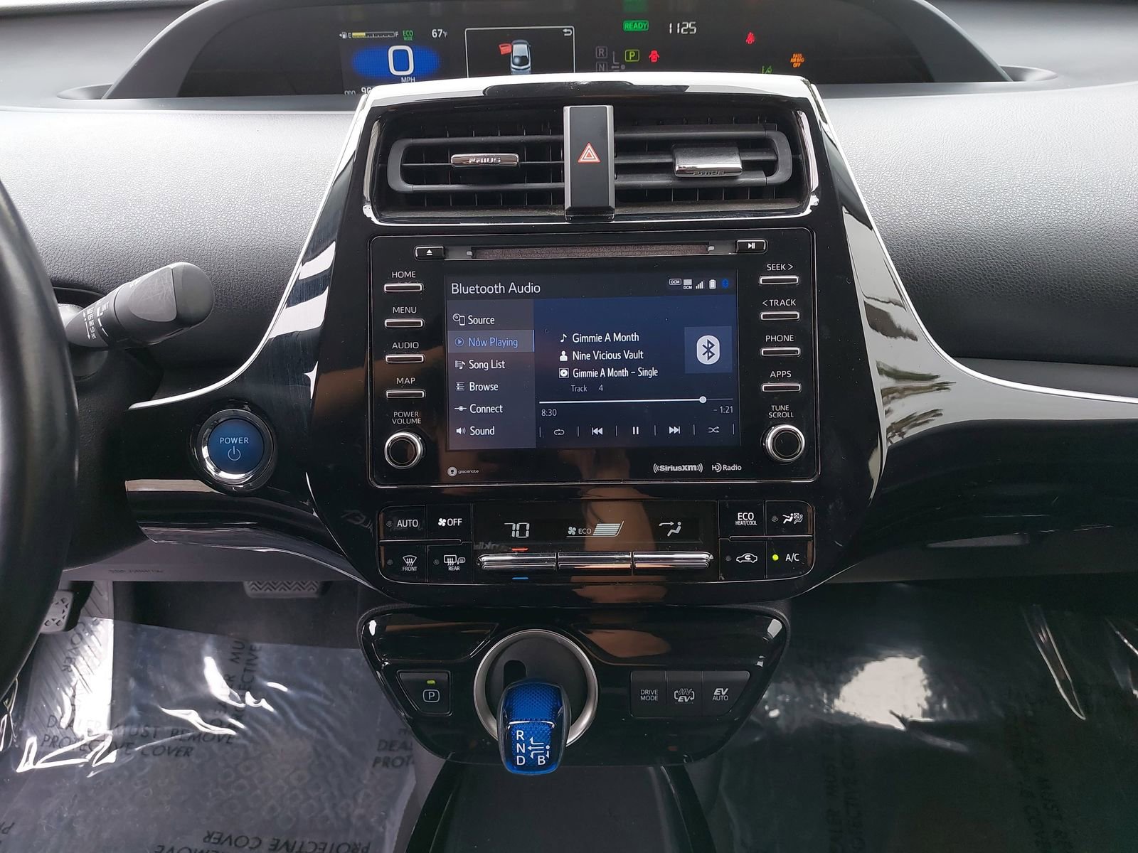 Used 2022 Toyota Prius Prime LE FWD image 19