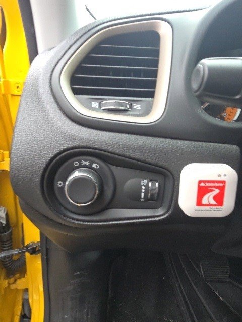 Used 2017 Jeep Renegade Sport w/ Power & Air Group image 13