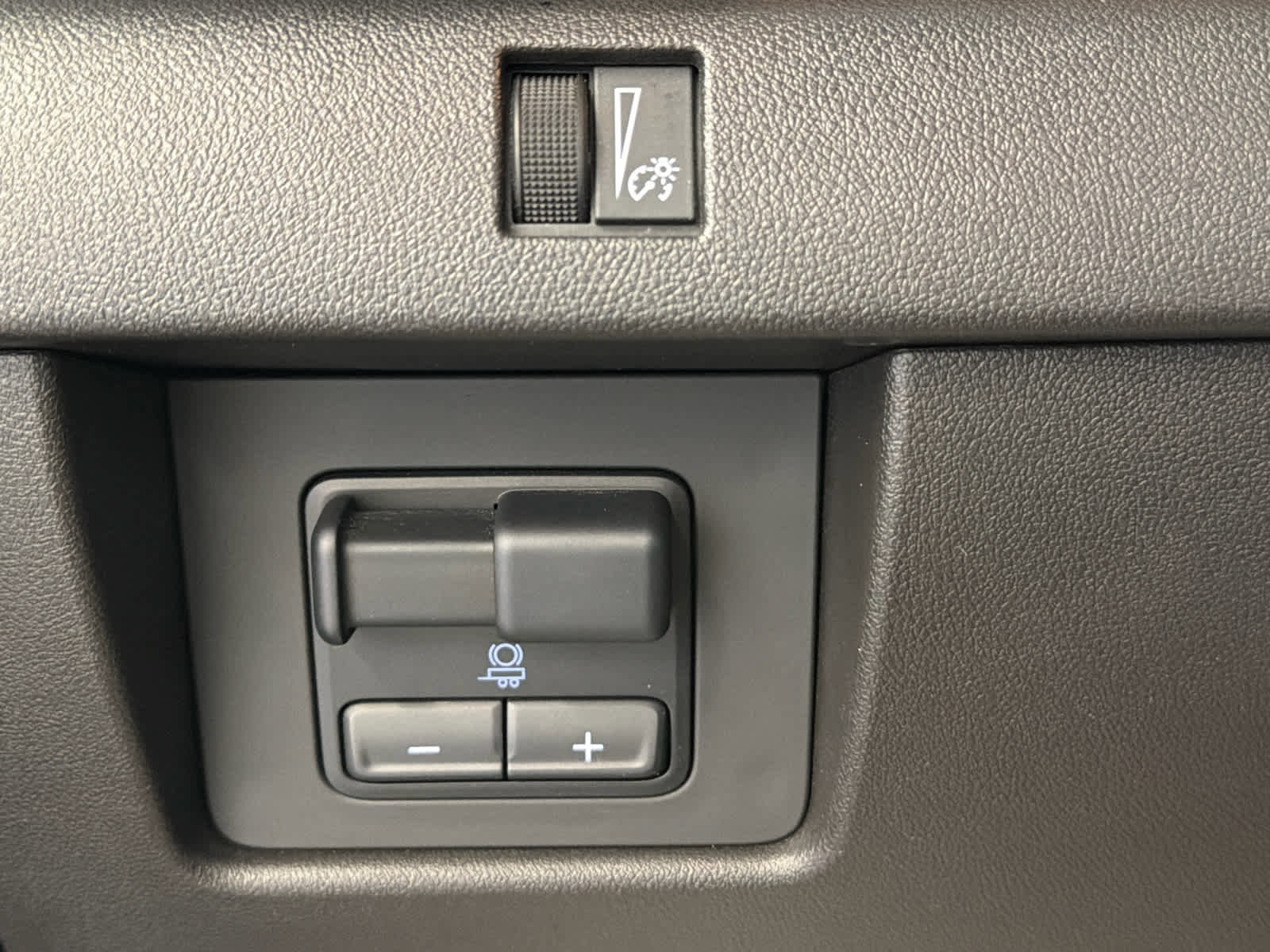 Used 2023 GMC Canyon AT4 w/ AT4 Premium Package AWD/4WD image 38