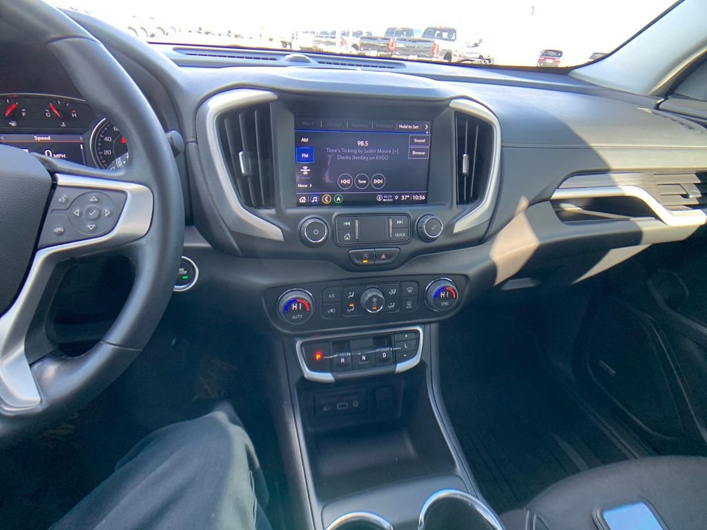 Used 2022 GMC Terrain SLT w/ Infotainment Package II image 19