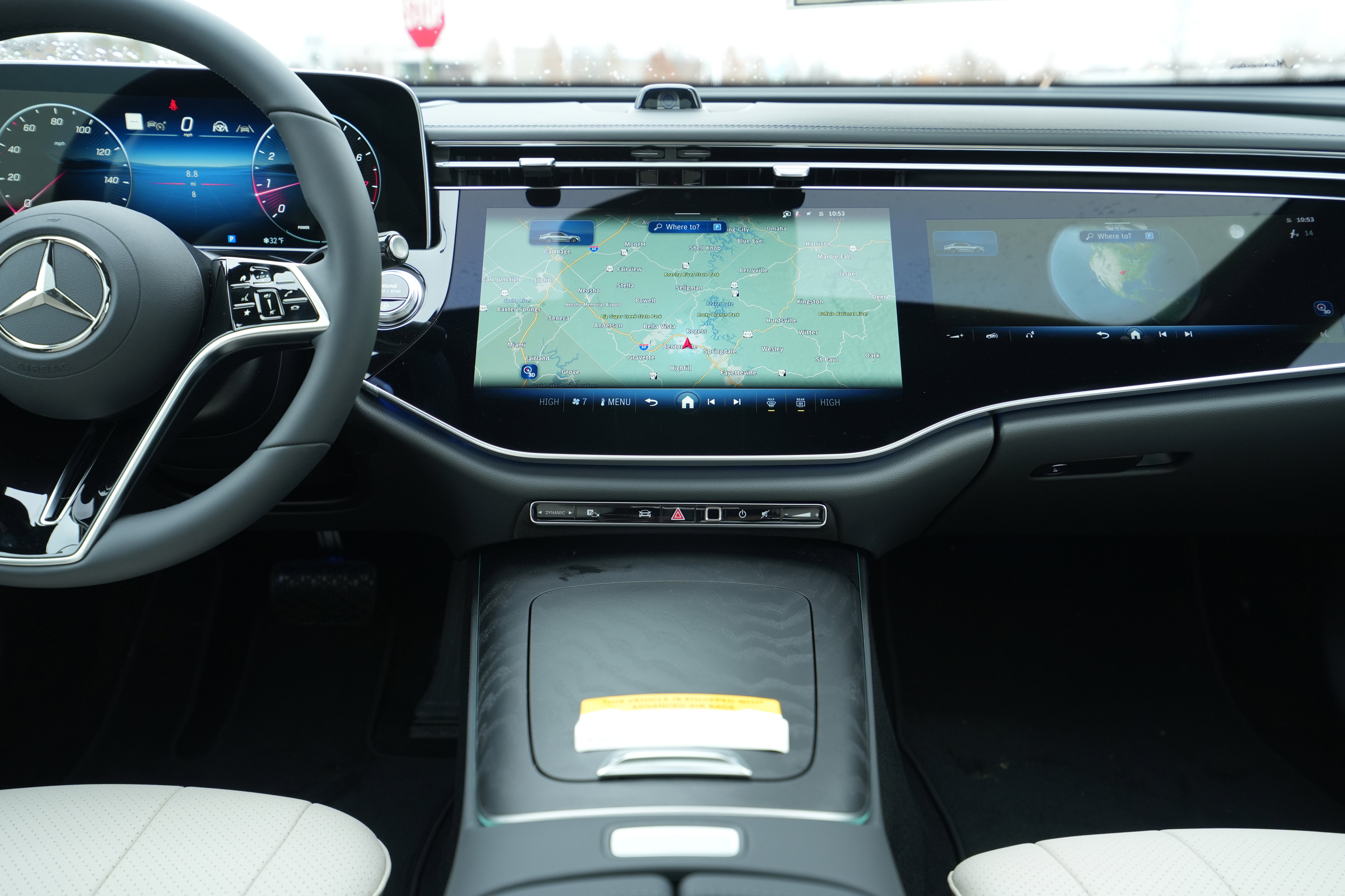 New 2026 Mercedes-Benz E 350 4MATIC Sedan image 25