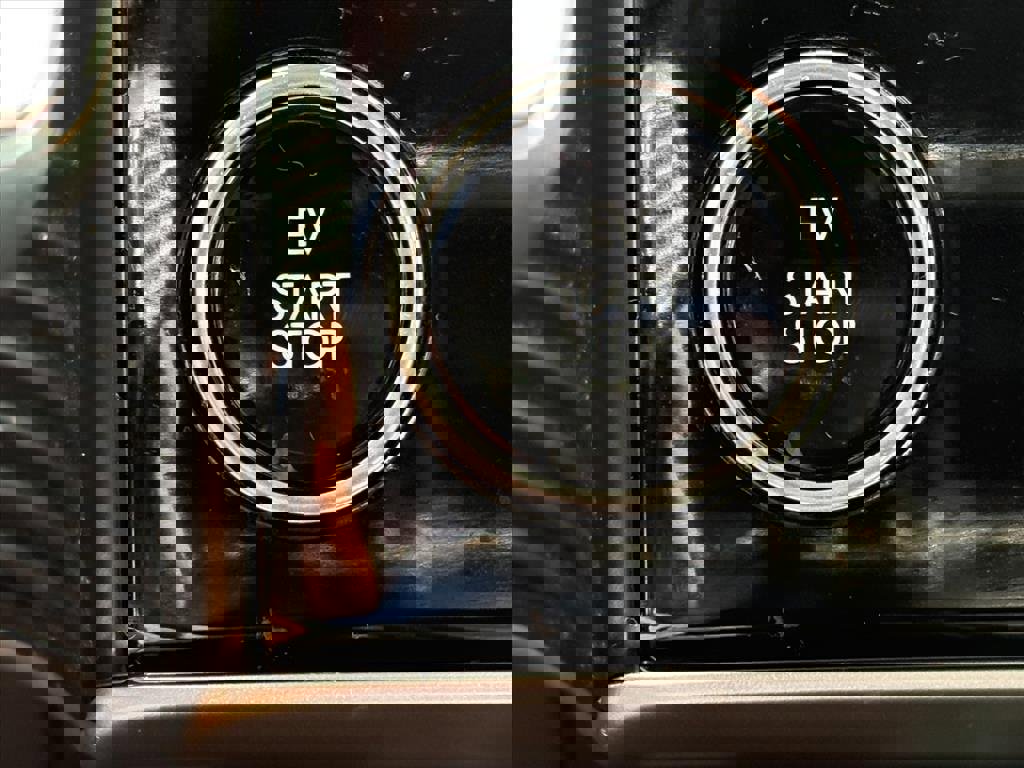 Certified 2025 Hyundai Ioniq 5 SEL image 12