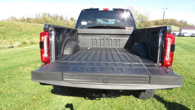 New 2026 Ford F250 XLT w/ XLT Premium Package image 31