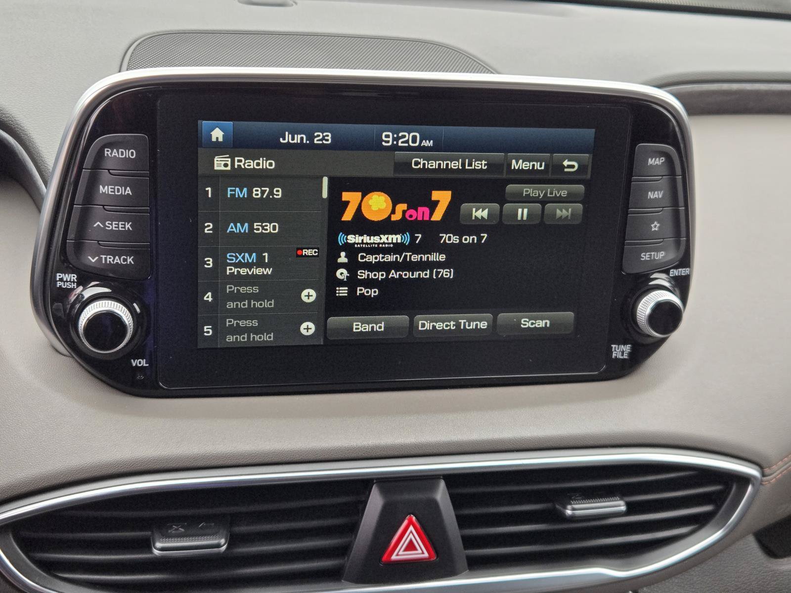 Used 2020 Hyundai Santa Fe Limited FWD image 9