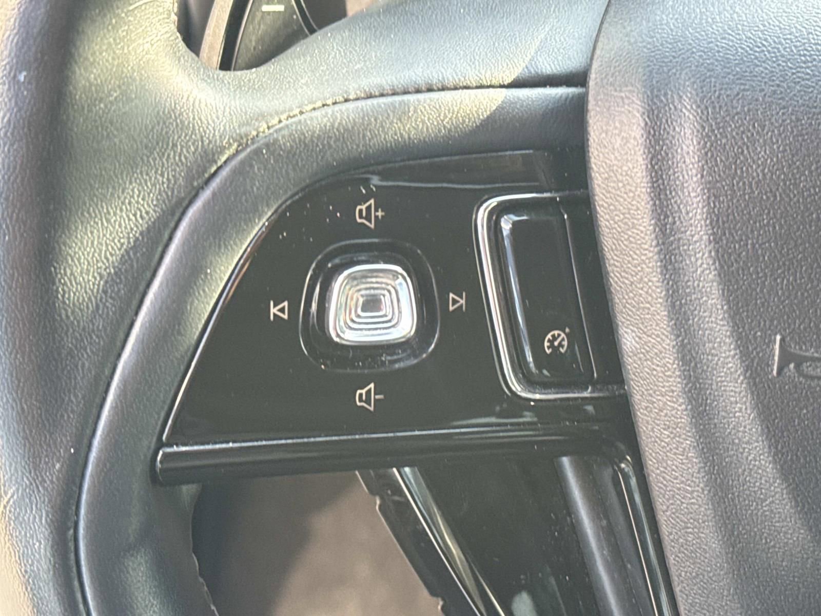 Used 2022 Lincoln Corsair Reserve w/ Elements Package image 31