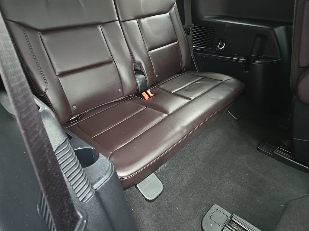 Used 2025 Ford Explorer Platinum w/ LUX Leather Package AWD/4WD image 86