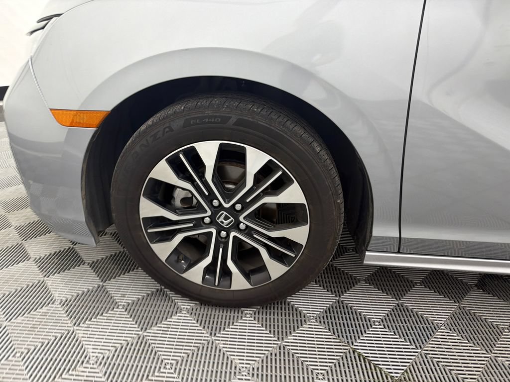 Certified 2025 Honda Odyssey Elite image 13