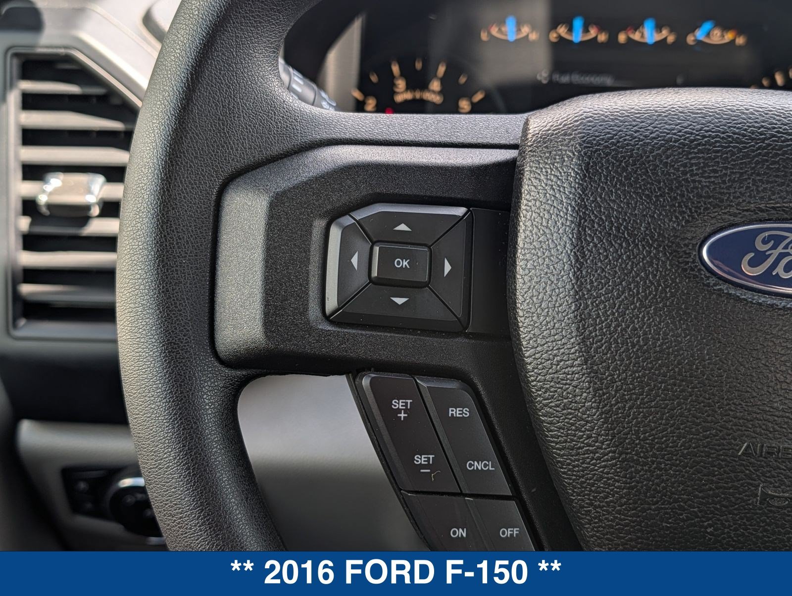 Used 2016 Ford F150 XL w/ Equipment Group 101A Mid RWD image 19