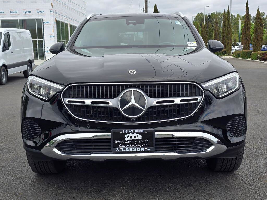Used 2023 Mercedes-Benz GLC 300 4MATIC image 9