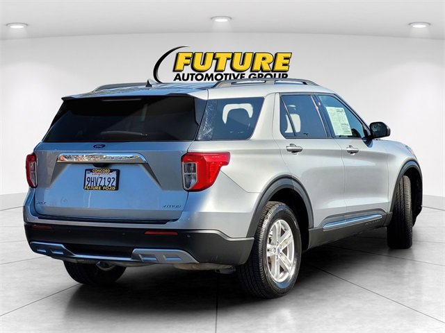 Used 2023 Ford Explorer XLT w/ Equipment Group 202A image 7