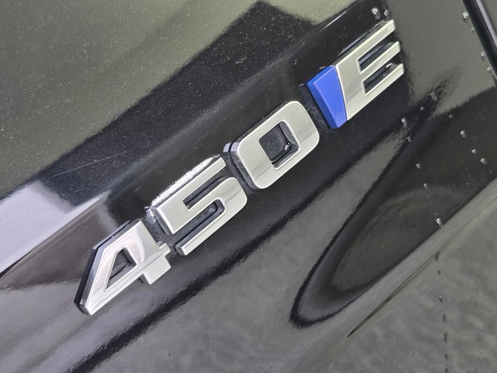 Used 2024 Cadillac Lyriq Luxury w/ LPO, Floor Liner Package image 13