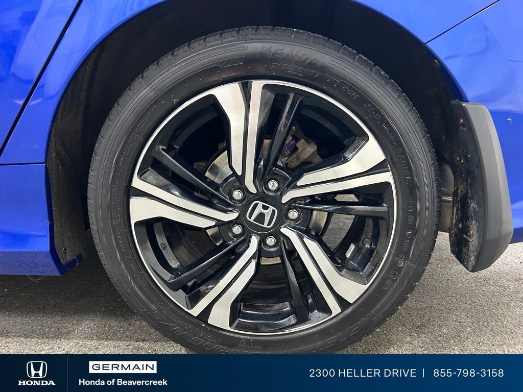 Used 2018 Honda Civic Touring image 14