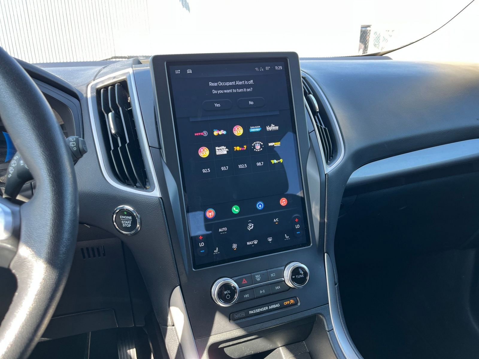 Used 2024 Ford Edge SEL image 21