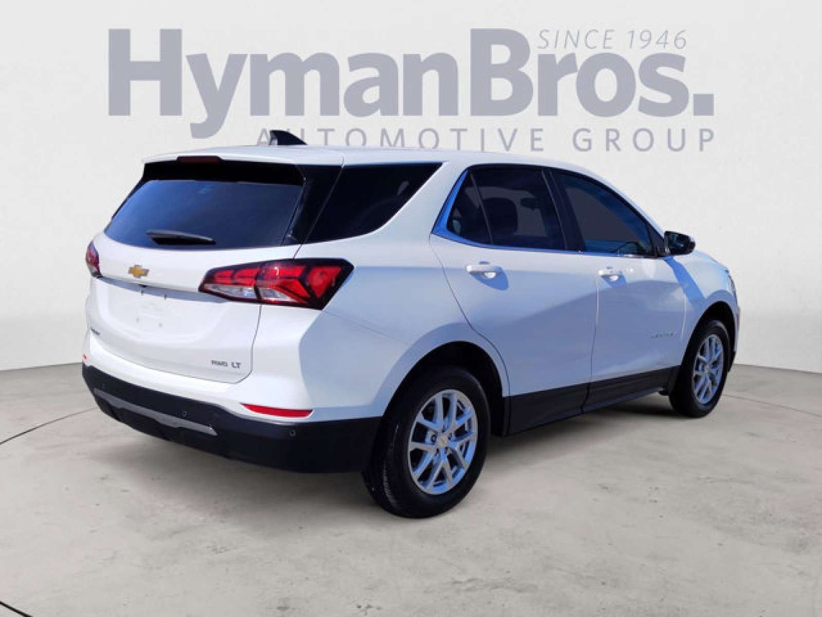 Used 2023 Chevrolet Equinox LT image 4