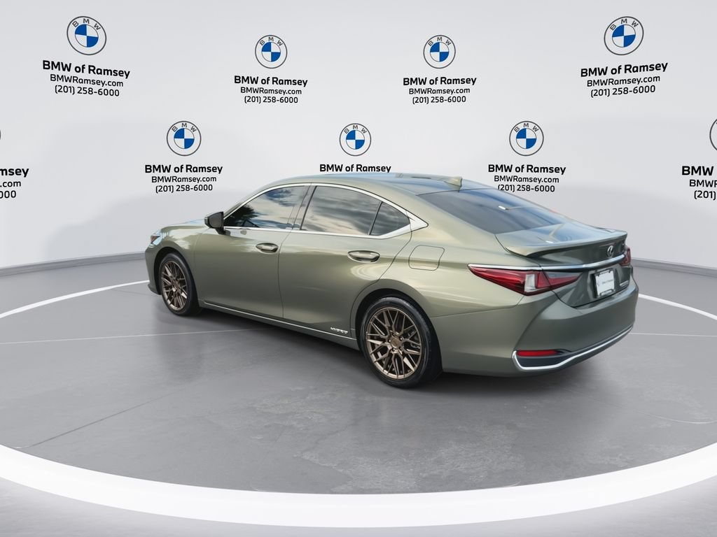 Used 2019 Lexus ES 300h w/ Premium Package FWD image 6
