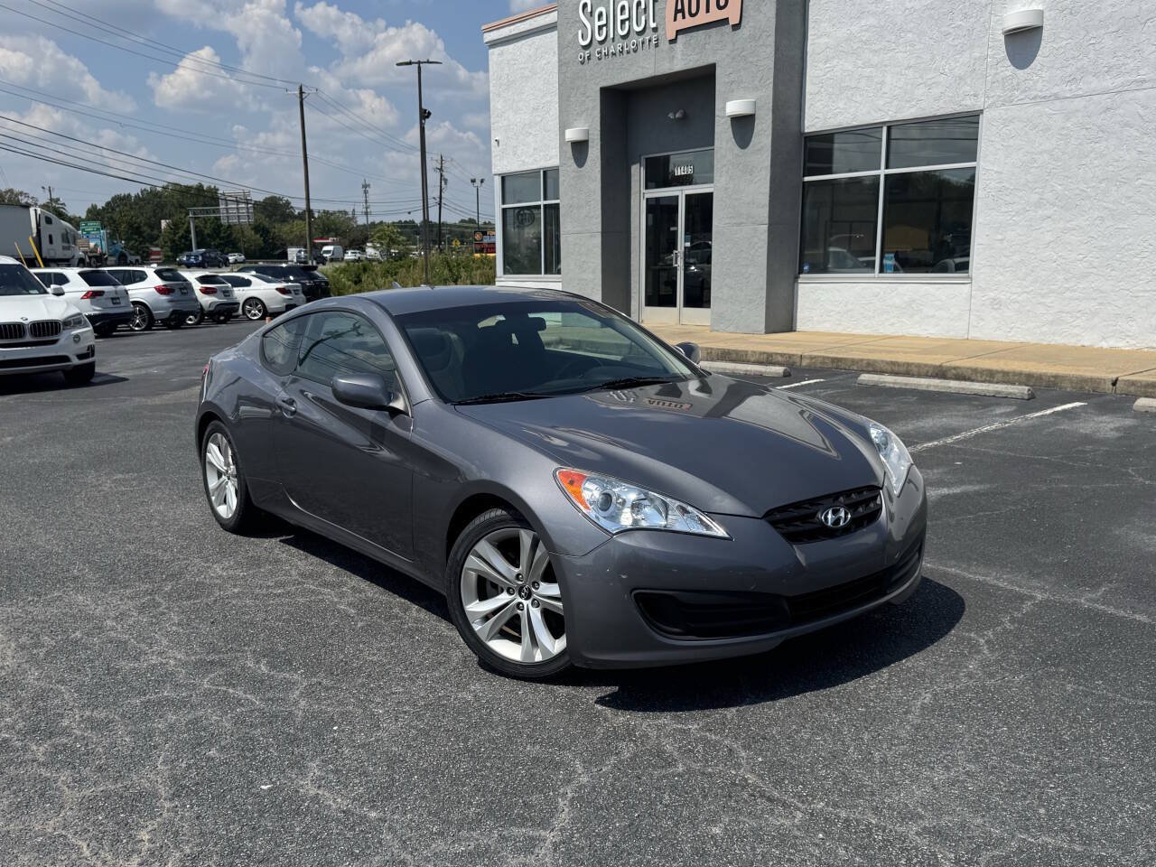 Used 2011 Hyundai Genesis 2.0T RWD image 8
