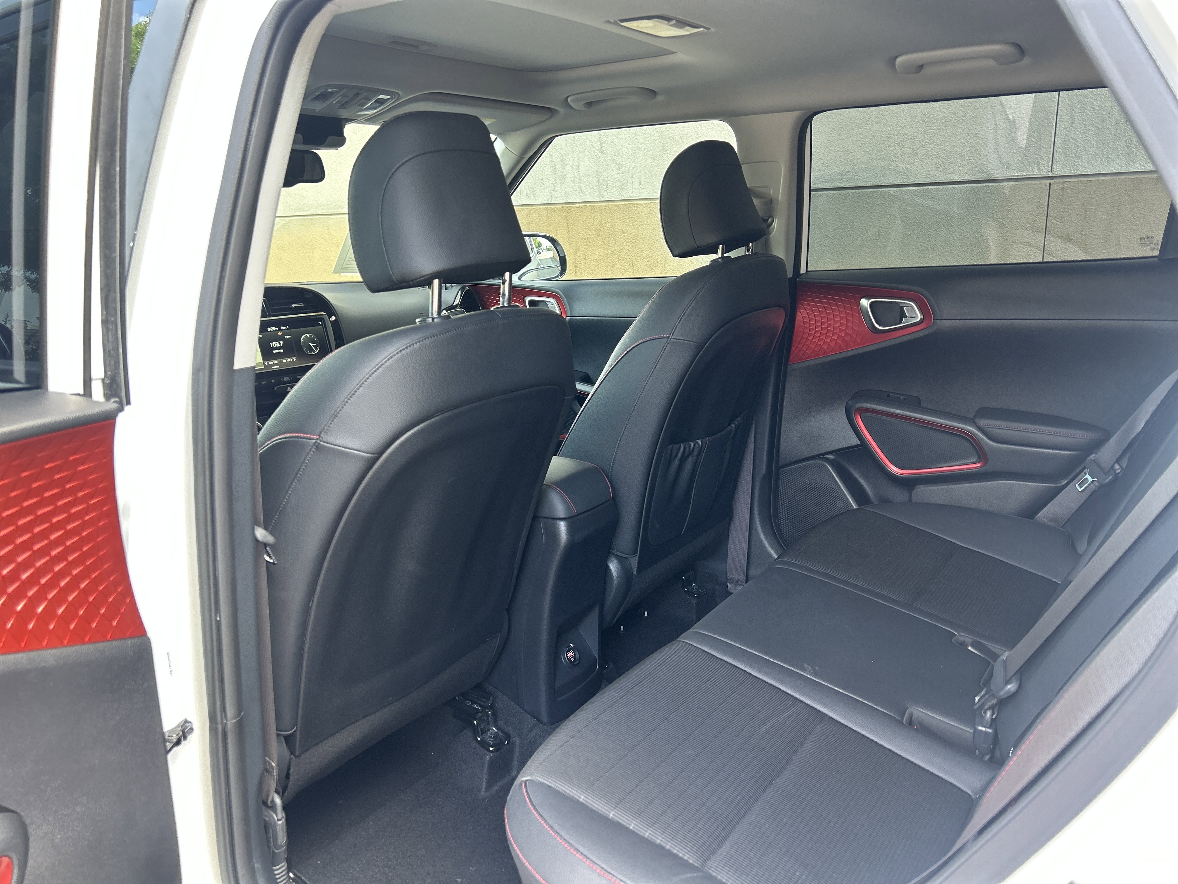 Used 2020 Kia Soul GT-Line Turbo FWD image 13