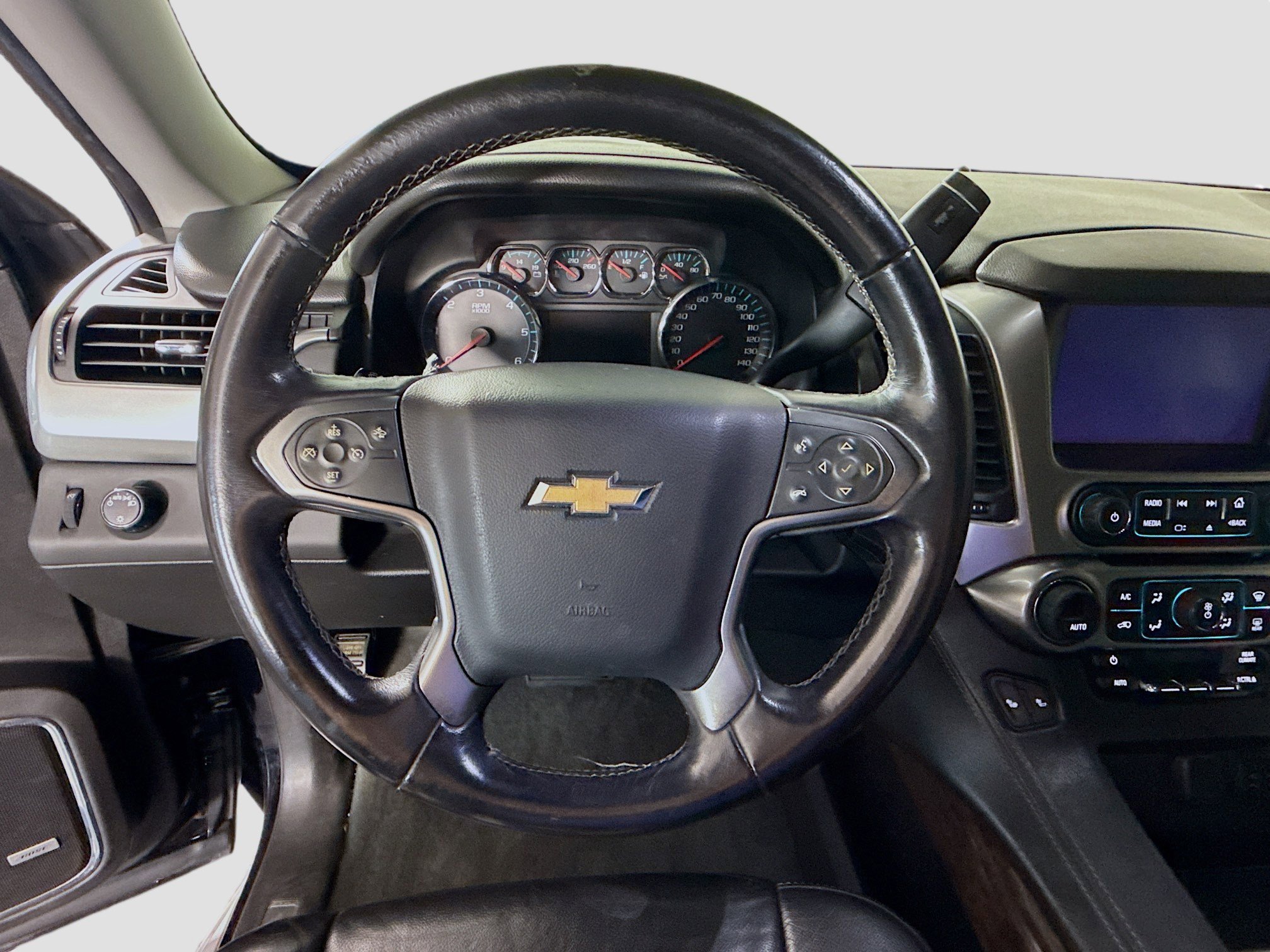 Used 2018 Chevrolet Tahoe LT RWD image 13
