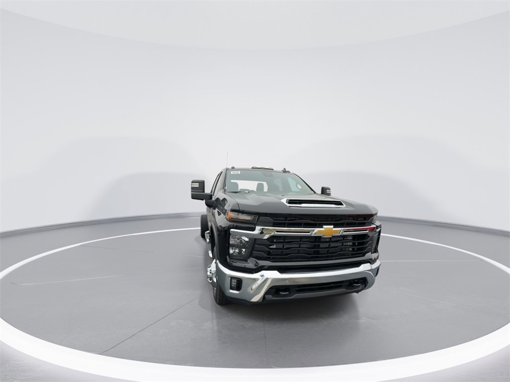 New 2026 Chevrolet Silverado 3500 LT w/ Convenience Package image 4