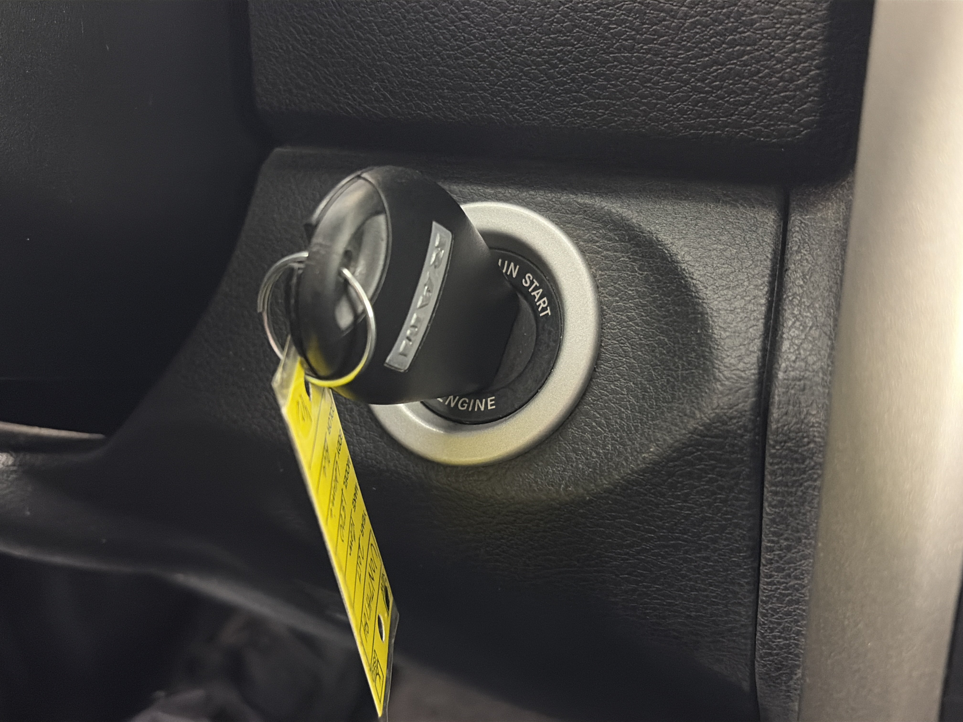 Used 2017 RAM 1500 Laramie AWD/4WD image 35