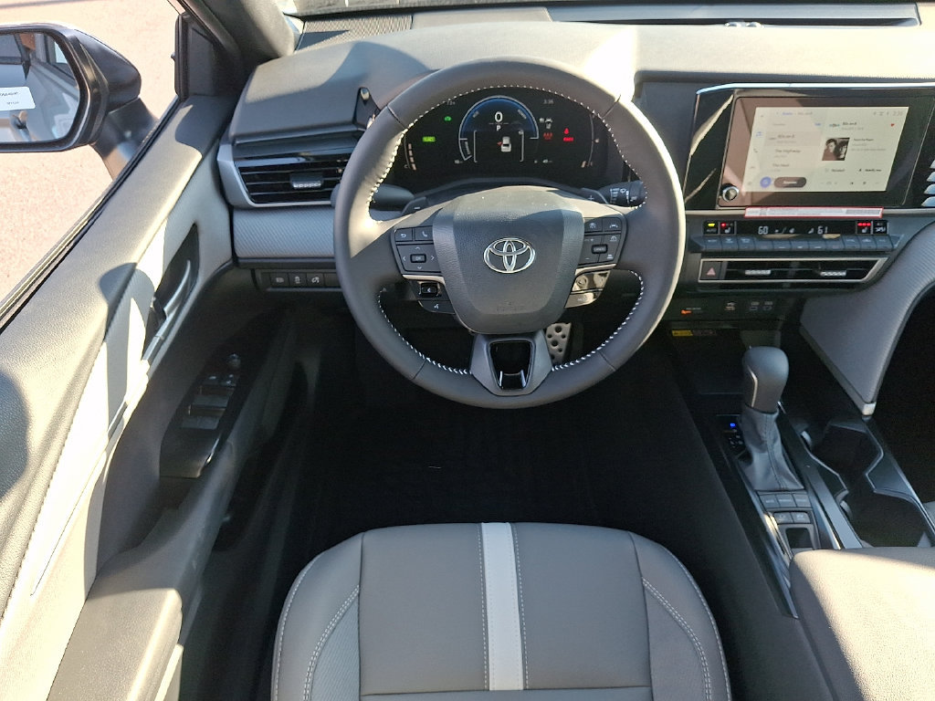 New 2026 Toyota Camry SE w/ Convenience Package FWD image 10