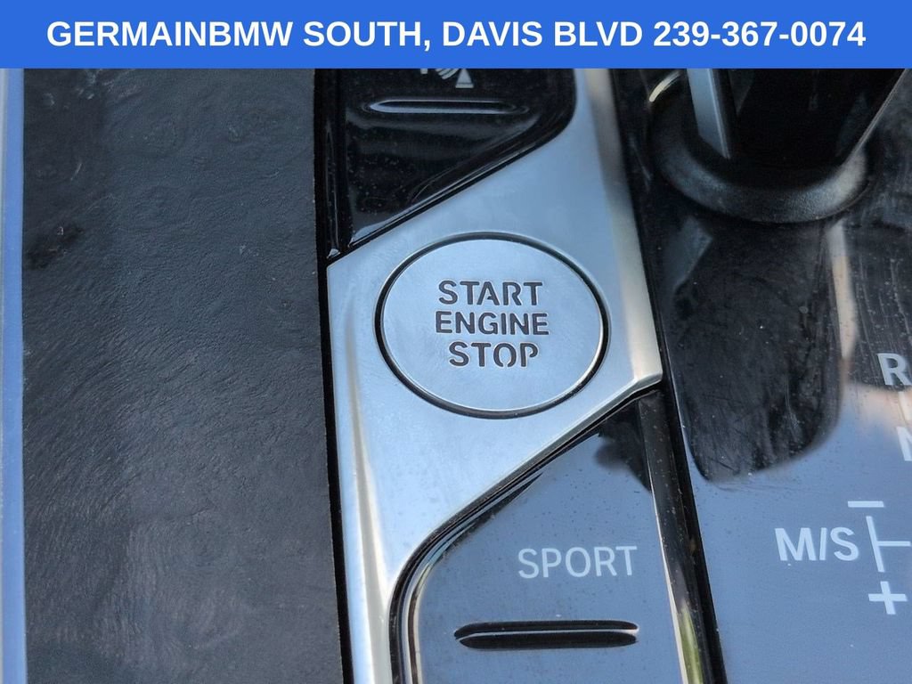 Used 2022 BMW X5 sDrive40i w/ Luxury Seating Package RWD image 32