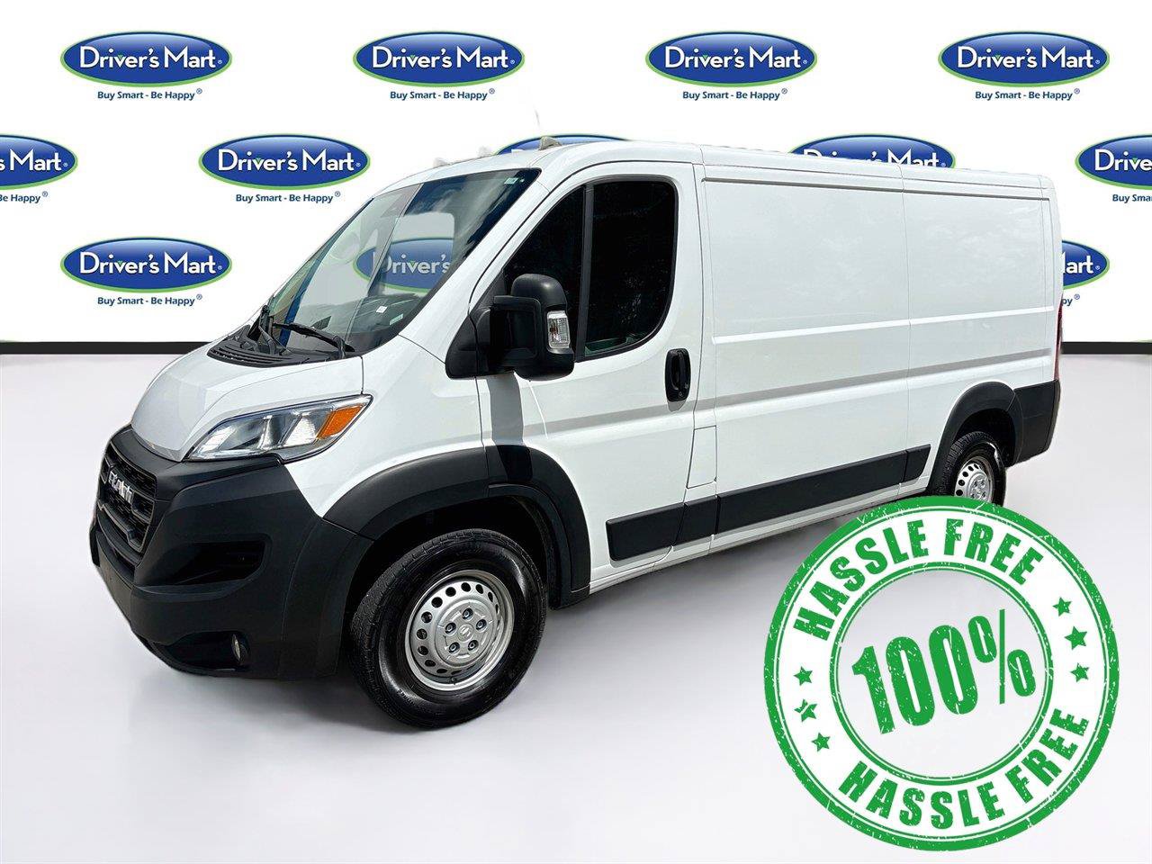 Used 2025 RAM ProMaster 2500 w/ Convenience Group FWD image 3