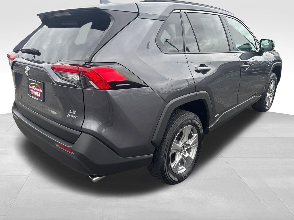 Certified 2025 Toyota RAV4 LE AWD/4WD image 6