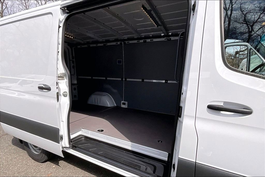 New 2026 Mercedes-Benz Sprinter 2500 image 5