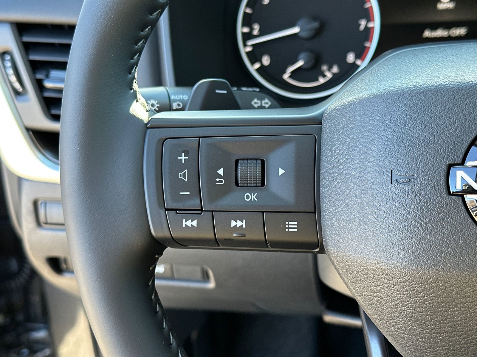 New 2026 Nissan Rogue SV image 26