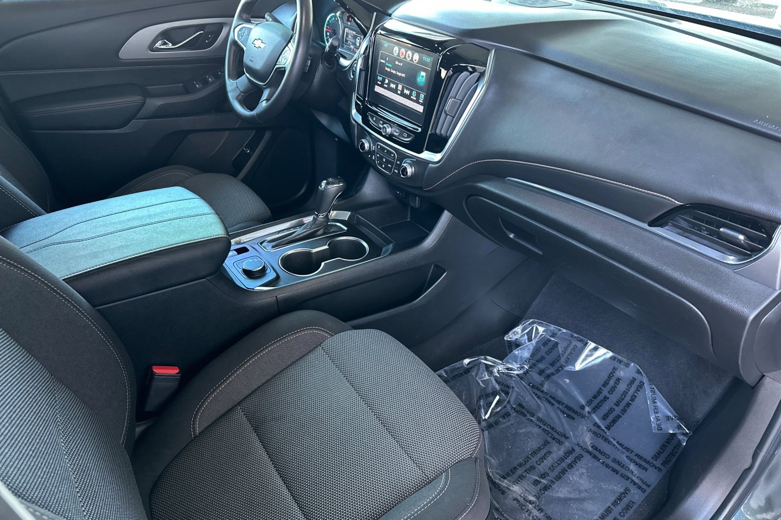 Used 2018 Chevrolet Traverse LT image 18