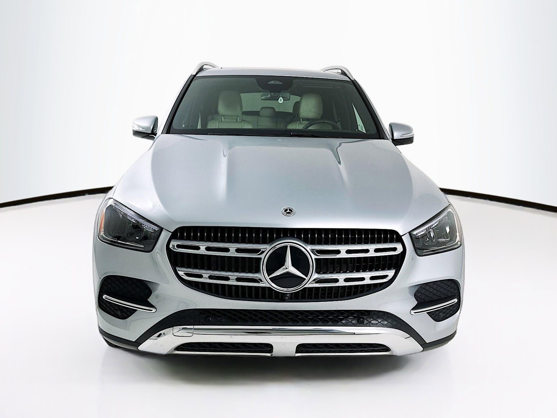 Used 2026 Mercedes-Benz GLE 350 4MATIC image 2
