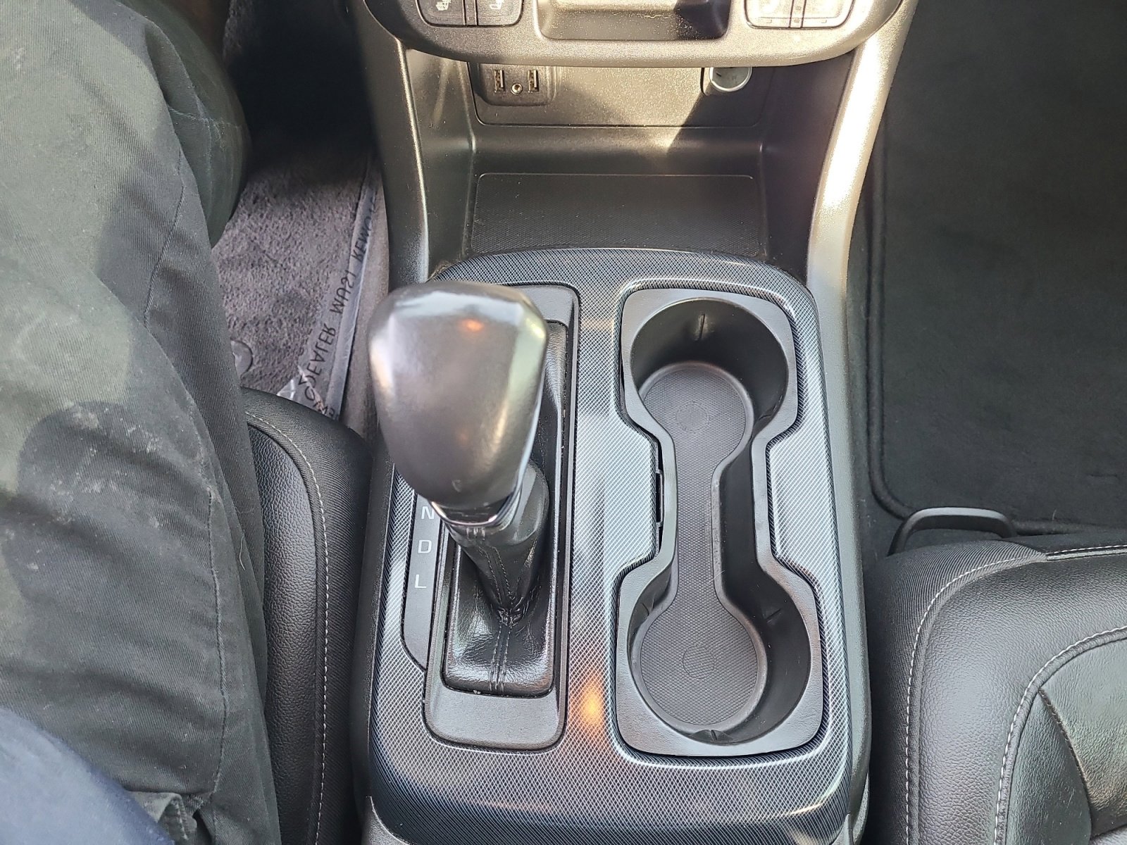 Used 2022 Chevrolet Colorado Z71 w/ Z71 Midnight Edition image 20